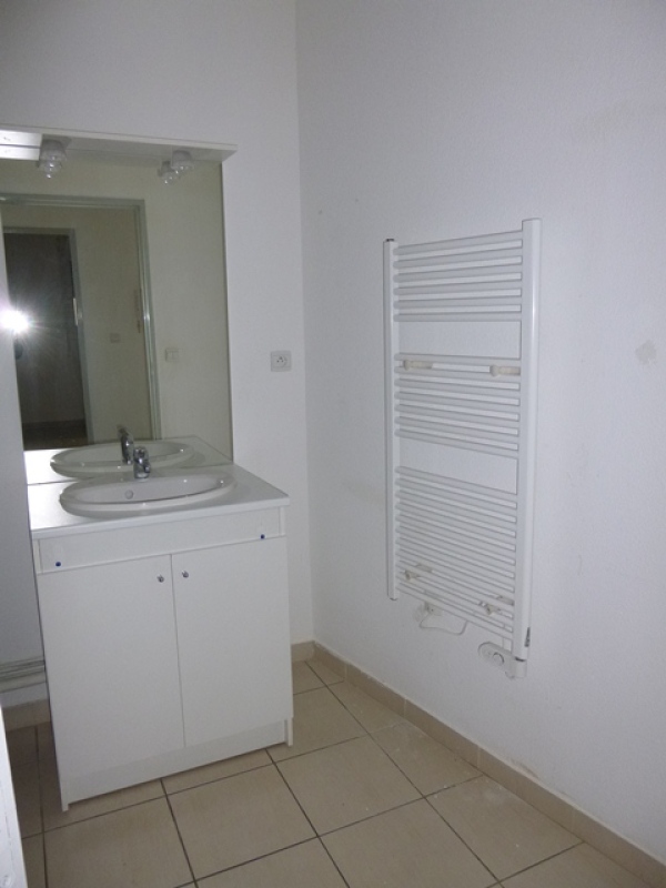 BARTHE_1_SDB0_CENTRE_NIMES_IGS_CAPRIM_MONTPELLIER