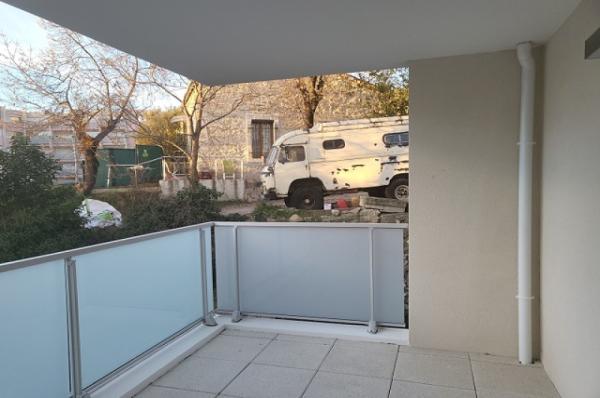 FEROZ_B13_PERE_SOULAS_HOPITAUX_FACULTES_IGS_MONTPELLIER_Terrasse