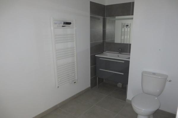 DOMAINE_MONT_DUPLAN_A08_SALLE_DE_BAINS1_IGS_CAPRIM_MONTPELLIER_NIMES