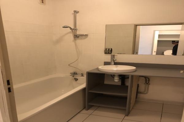 LES_IMPRESSIONNISTES_A18_SDB_MONTPELLIER_IGS_CAPRIM_AIGUELONGUE