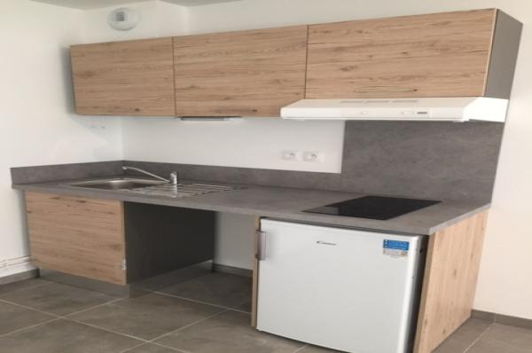 PLACE_VENDARGUES_B005_Cuisine_IGS_CAPRIM_VENDARGUES