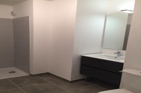 PLACE_VENDARGUES_B005_Salle_d_eau_IGS_CAPRIM_VENDARGUES