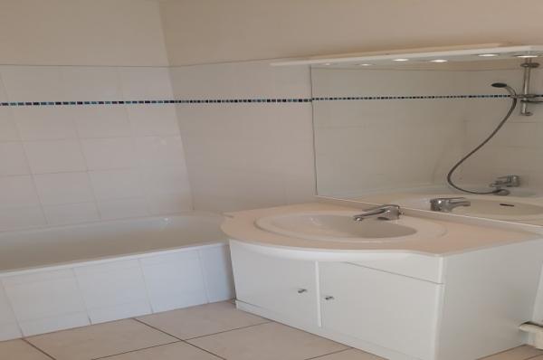 SOLEIL_D'AIGUELONGUE_B43_SALLE_DE_BAINS_MONTPELLIER_AIGUELONGUE_IGS_CAPRIM