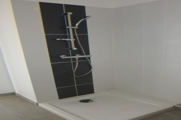 UN_JARDIN_CONFIDENTIEL_A007_SALLE_D_EAU_IGS_CAPRIM_MONTPELLIER_GARE