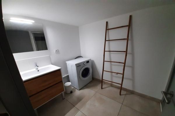 VILLA_ALIZEE_SALLE_D_EAU1_02_IGS_CAPRIM_MONTPELLIER_CASTELNAU_LE_LEZ