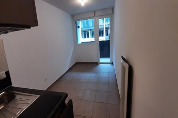 L'OASIS_T1_D016_KITCHENETTE_PIECE_A_VIVRE_CASTELNAU_LE_LEZ_IGS_CAPRIM