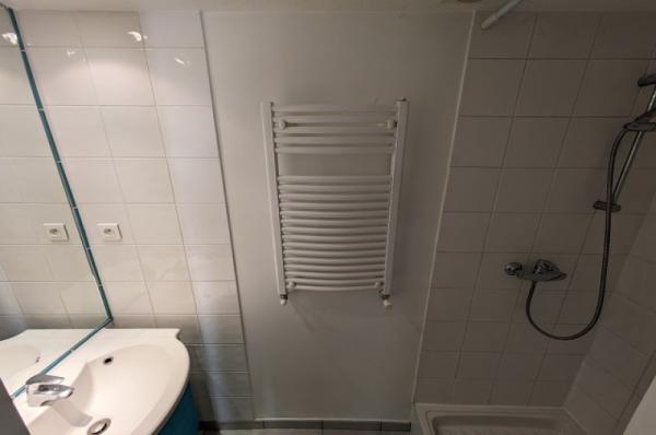 POLYNICE_25bis_DOUCHE