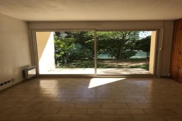 JARDINS_DES_AMANDIERS_14_SEJOUR