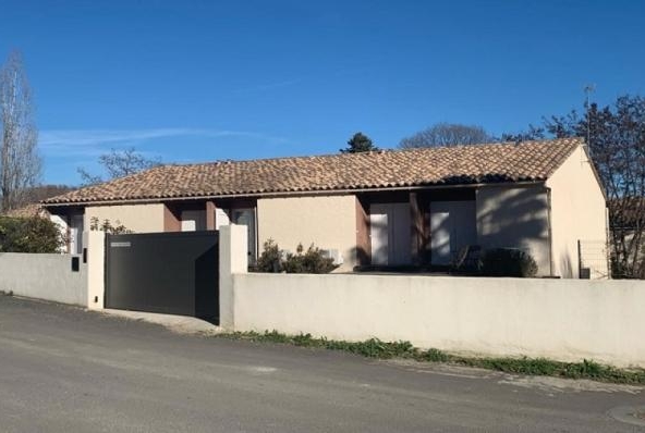 1.1.CLOS_BELLE_PIERRE_EXTERIEUR_RESIDENCE_MONTFERRIER_SUR_LEZ_IGS_CAPRIM_MONTPELLIER.w