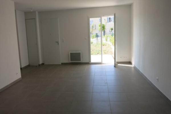LES_CISTES_VILLA_07_SEJOUR_NIMES_IGS_CAPRIM