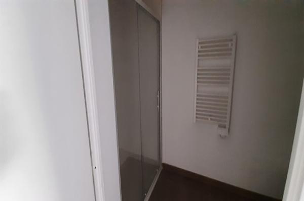 L'OASIS_T1_C211_douche0_CASTELNAU_LE_LEZ_IGS_CAPRIM