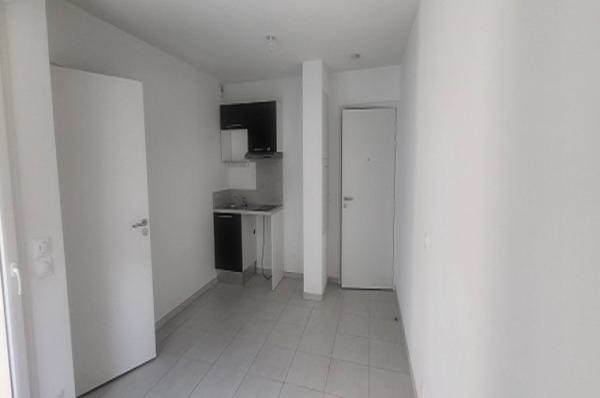 XI_AVENUE_T1_B203_CUISINE_CASTELNAU_LE_LEZ_IGS_CAPRIM
