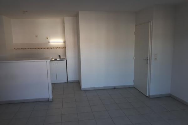 CARRE_DES_PINS_C103_CUISINE_SEJOUR_MONTPELLIER_EUROMEDECINE_IGS_CAPRIM