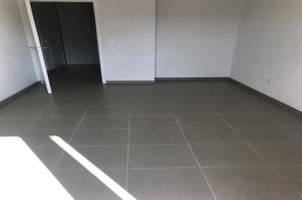 Hauts_d_Estavelles_A17_Chambre.w