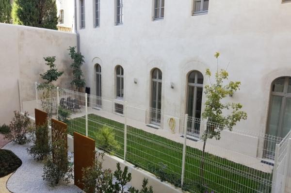 LA_PORTE_AUGUSTE_PARTIES_COMMUNES0_IGS_CAPRIM_MONTPELLIER_NIMES_CENTRE_VILLE
