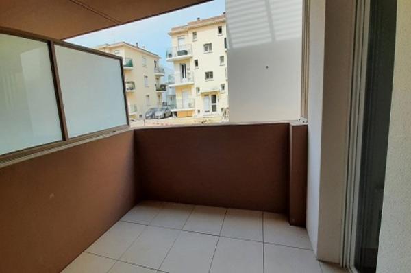 NATURAE_TERRASSE_B001_IGS_CAPRIM_MONTPELLIER_CROIX_D_ARGENT