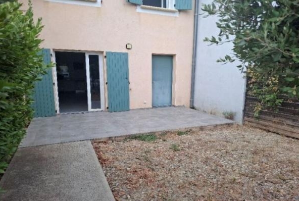 TERRASSE--EXTERIEUR (1)