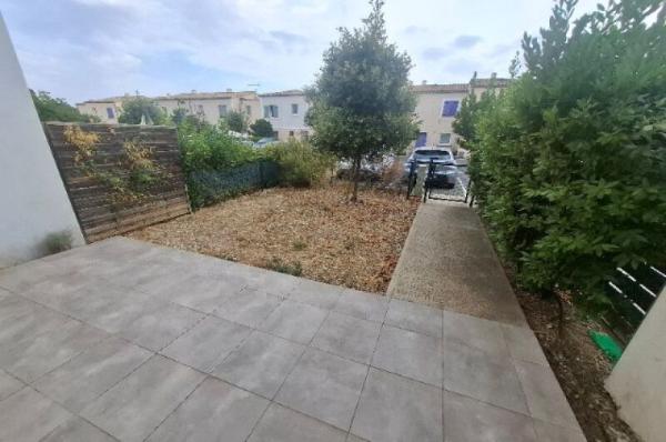 TERRASSE--EXTERIEUR