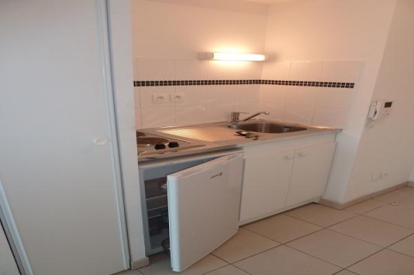 CAMPUS_CAMILLE_STUDIO_22_KITCHENETTE_RODILHAN_IGS_CAPRIM