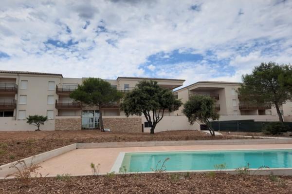 GARRICS_RESIDENCE_PISCINE_NIMES_CHU_IGS_CAPRIM_MONTPELLIER